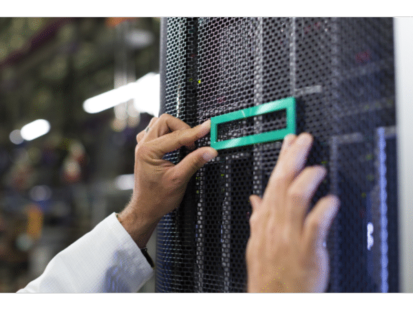 HPE Smart Array E208i-p